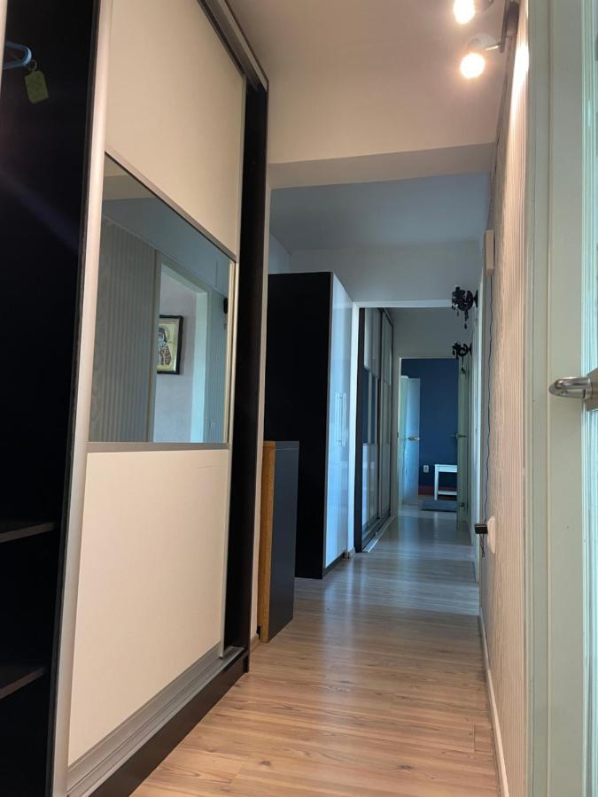 Apartament cu 3 dormitoare Jolie.M Apartment Galaţi Exterior foto